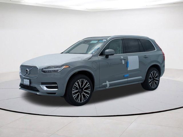 2025 Volvo XC90 Plug-In Hybrid Plus