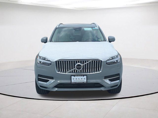 2025 Volvo XC90 Plug-In Hybrid Plus