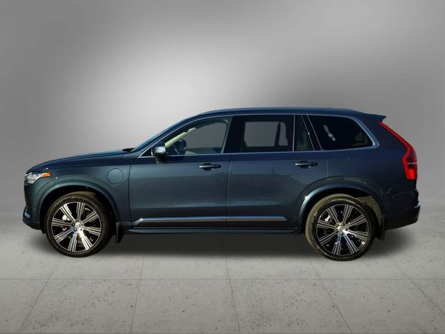 2025 Volvo XC90 Plug-In Hybrid Plus