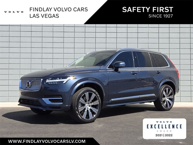 2025 Volvo XC90 Plug-In Hybrid Plus