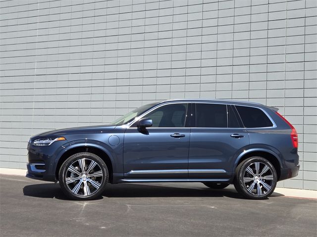 2025 Volvo XC90 Plug-In Hybrid Plus