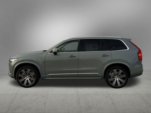 2025 Volvo XC90 Plug-In Hybrid Plus