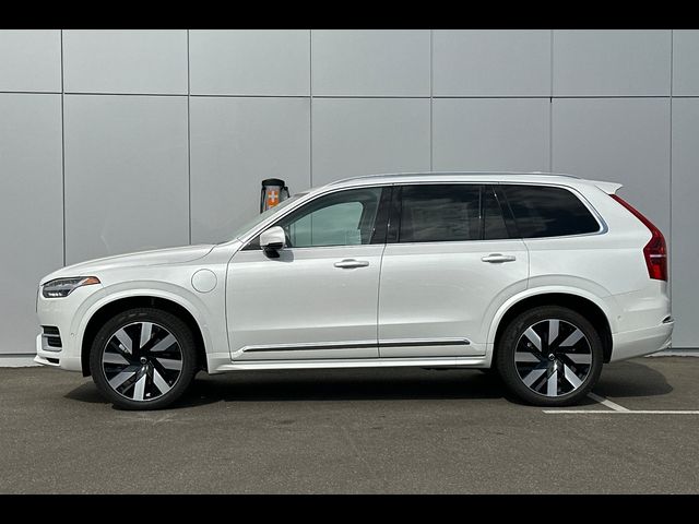 2025 Volvo XC90 Plug-In Hybrid Plus