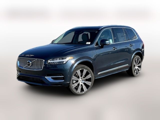 2025 Volvo XC90 Plug-In Hybrid Plus