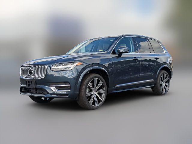 2025 Volvo XC90 Plug-In Hybrid Plus