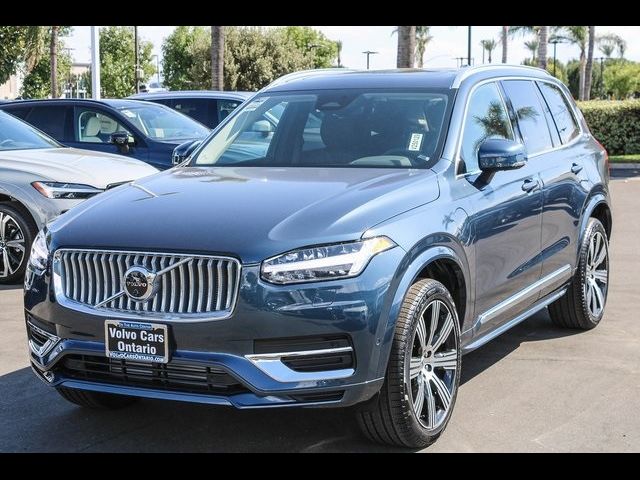 2025 Volvo XC90 Plug-In Hybrid Plus