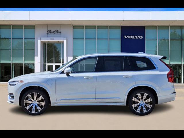 2025 Volvo XC90 Plug-In Hybrid Plus