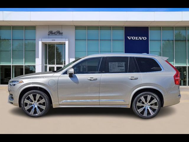 2025 Volvo XC90 Plug-In Hybrid Plus