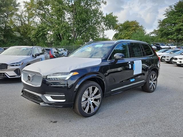 2025 Volvo XC90 Plug-In Hybrid Plus