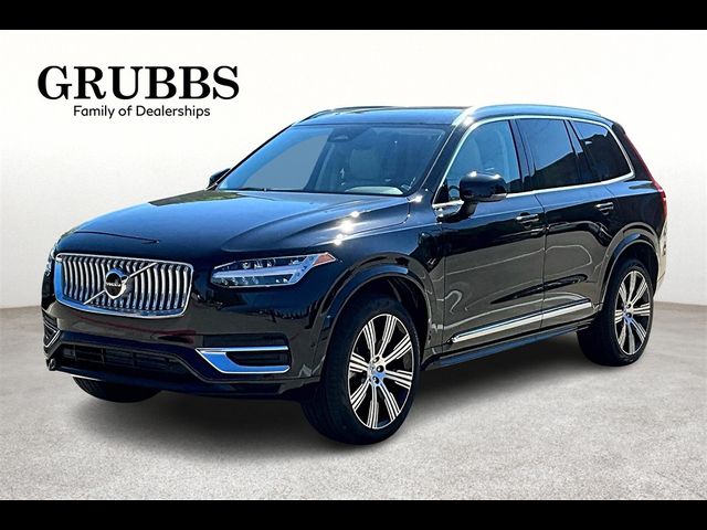 2025 Volvo XC90 Plug-In Hybrid Plus