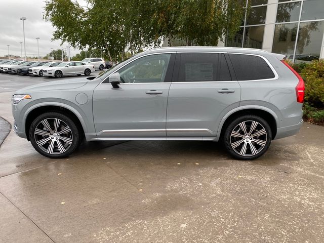 2025 Volvo XC90 Plug-In Hybrid Plus