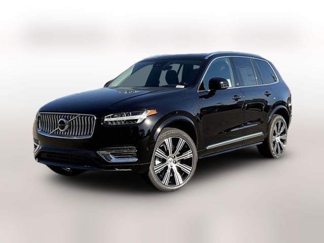 2025 Volvo XC90 Plug-In Hybrid Plus