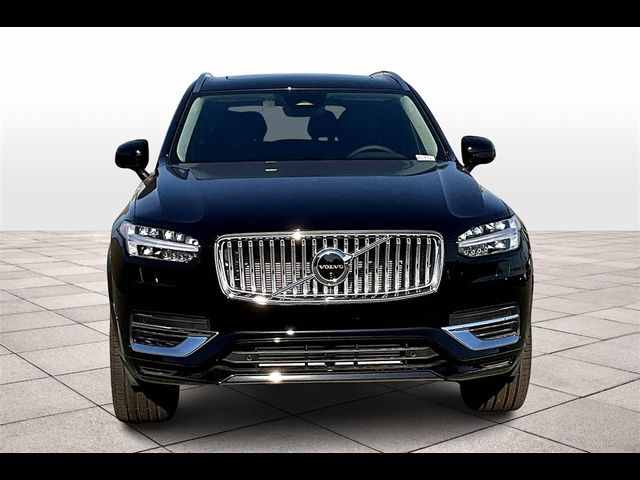 2025 Volvo XC90 Plug-In Hybrid Plus