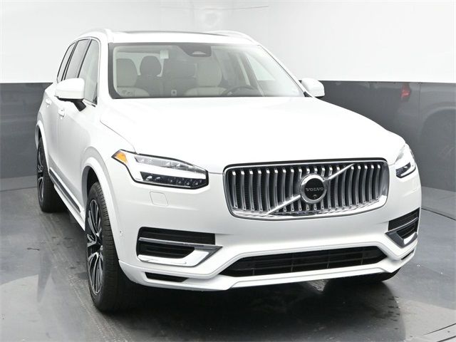 2025 Volvo XC90 Plug-In Hybrid Plus