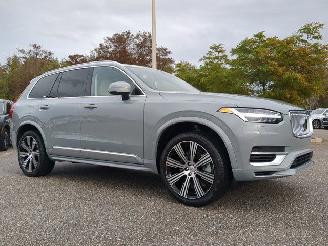 2025 Volvo XC90 Plug-In Hybrid Plus