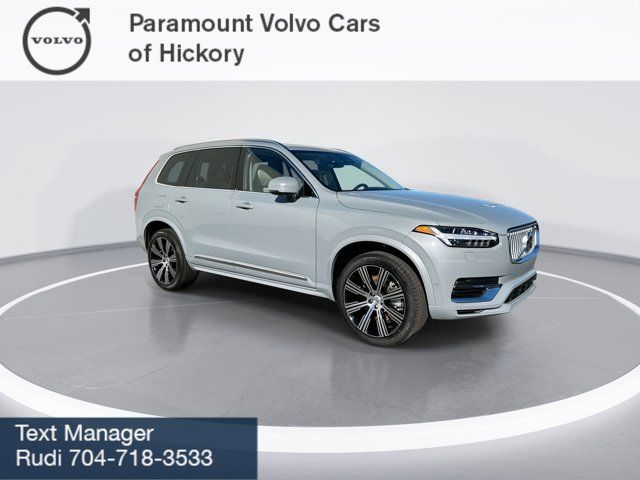 2025 Volvo XC90 Plug-In Hybrid Plus