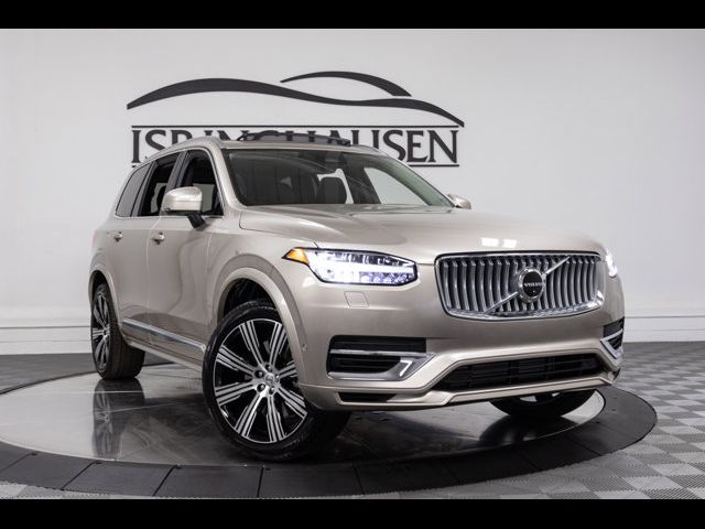 2025 Volvo XC90 Plug-In Hybrid Plus