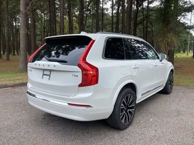 2025 Volvo XC90 Plug-In Hybrid Plus