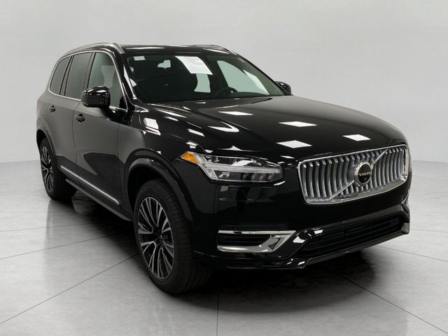 2025 Volvo XC90 Plug-In Hybrid Plus