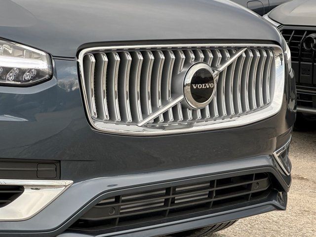 2025 Volvo XC90 Plug-In Hybrid Core