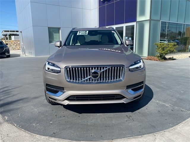 2025 Volvo XC90 Plug-In Hybrid Core