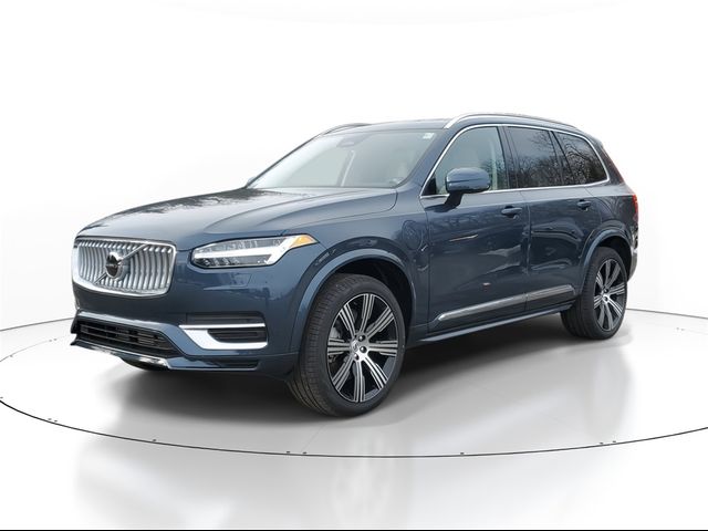 2025 Volvo XC90 Plug-In Hybrid Core