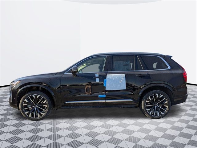 2025 Volvo XC90 Plug-In Hybrid Plus