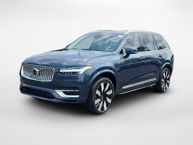 2025 Volvo XC90 Plug-In Hybrid Plus