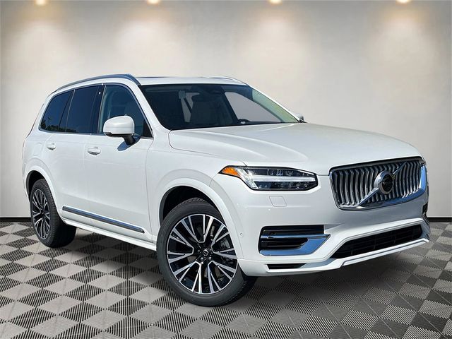 2025 Volvo XC90 Plug-In Hybrid Plus