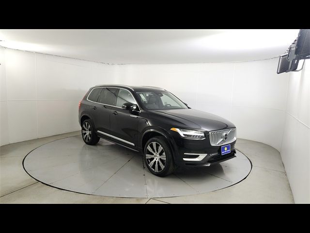 2025 Volvo XC90 Plug-In Hybrid Plus