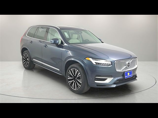 2025 Volvo XC90 Plug-In Hybrid Plus