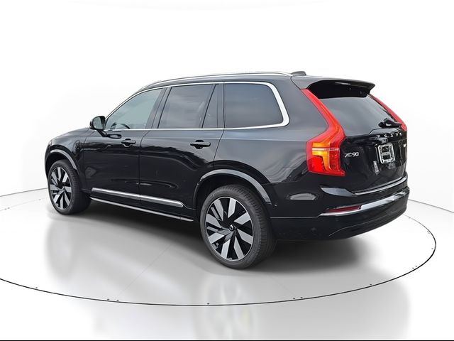 2025 Volvo XC90 Plug-In Hybrid Plus