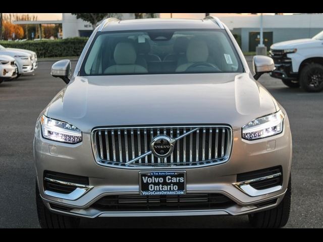 2025 Volvo XC90 Plug-In Hybrid Plus