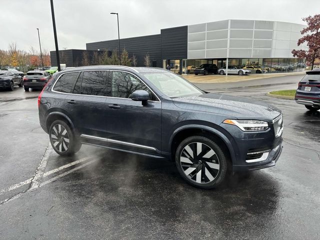 2025 Volvo XC90 Plug-In Hybrid Plus