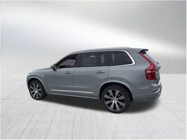 2025 Volvo XC90 Plug-In Hybrid Plus