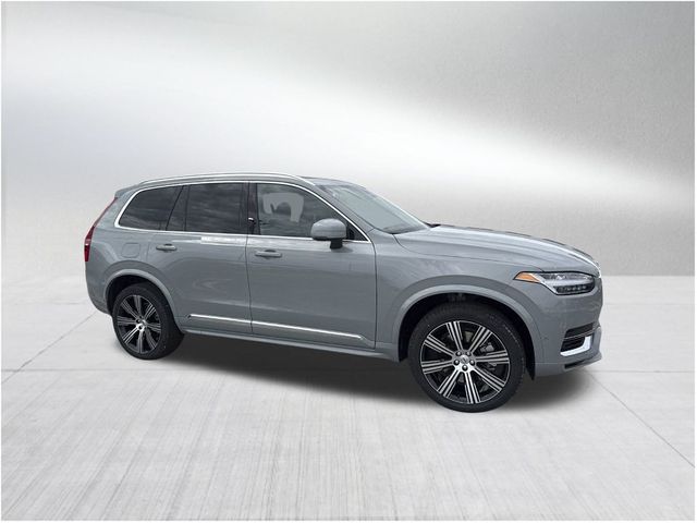 2025 Volvo XC90 Plug-In Hybrid Plus