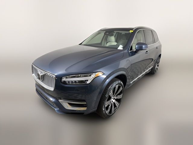 2025 Volvo XC90 Plug-In Hybrid Plus