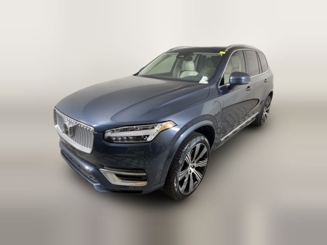 2025 Volvo XC90 Plug-In Hybrid Plus