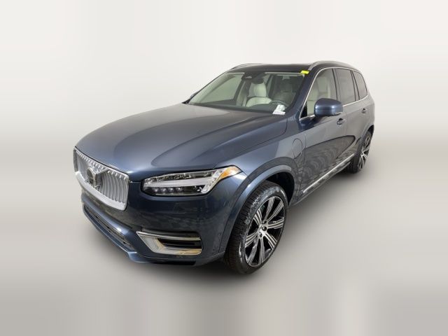 2025 Volvo XC90 Plug-In Hybrid Plus