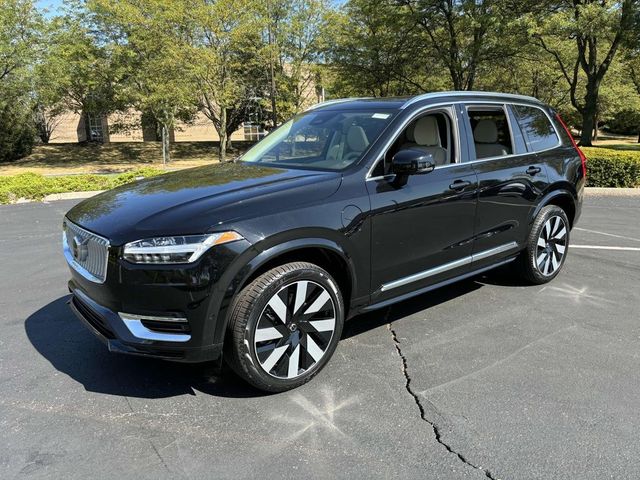 2025 Volvo XC90 Plug-In Hybrid Plus