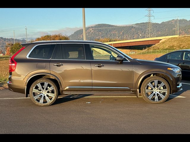 2025 Volvo XC90 Plug-In Hybrid Plus