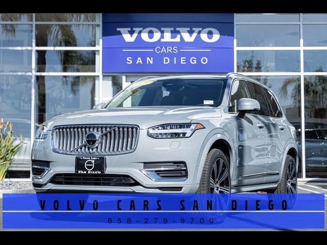 2025 Volvo XC90 Plug-In Hybrid Plus