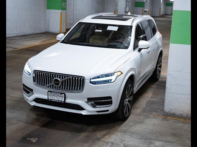 2025 Volvo XC90 Plug-In Hybrid Plus