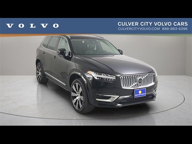 2025 Volvo XC90 Plug-In Hybrid Plus