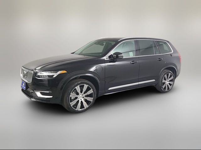 2025 Volvo XC90 Plug-In Hybrid Plus