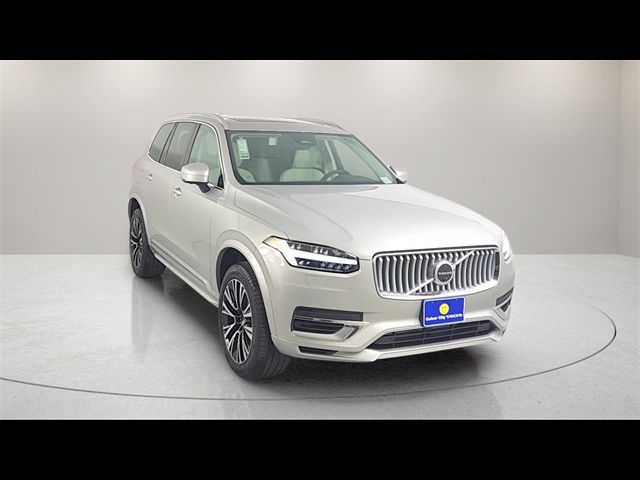 2025 Volvo XC90 Plug-In Hybrid Plus