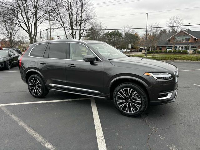 2025 Volvo XC90 Plug-In Hybrid Plus