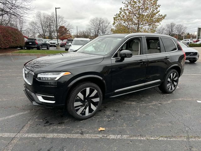 2025 Volvo XC90 Plug-In Hybrid Plus