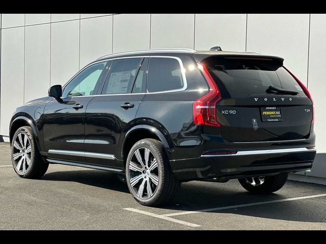 2025 Volvo XC90 Plug-In Hybrid Plus