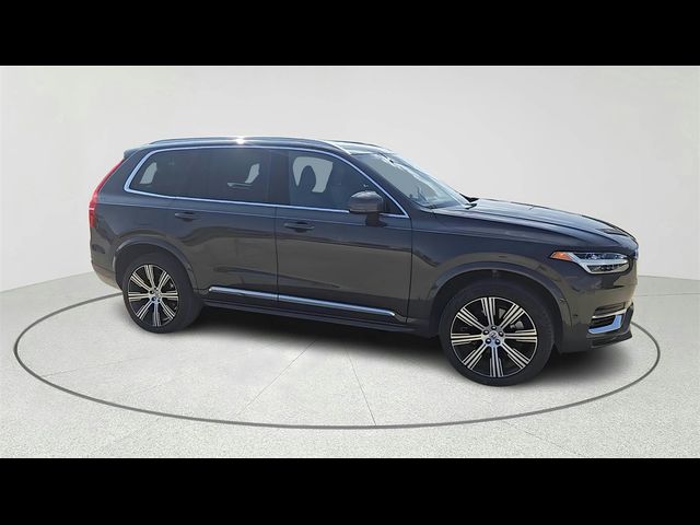 2025 Volvo XC90 Plug-In Hybrid Plus